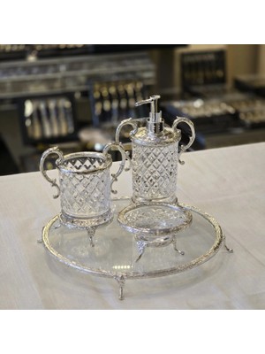 Kulplu Banyo Seti Gümüş