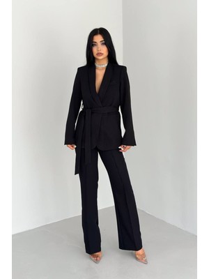 Bella Breeze Kadın Bağlamalı Sahte Cepli Kemerli Şal Yaka Blazer Ceket Boru Paça Esnek Pantolon Takım Elbise