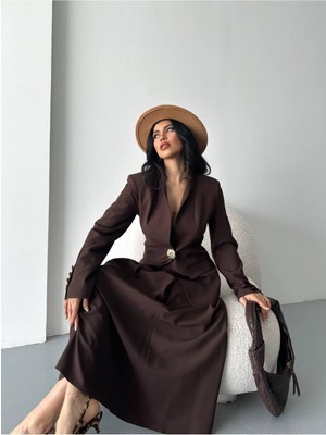 Bella Breeze Kadın Gold Kurabiye Düğmeli Blazer Ceket Etek Takım Elbise