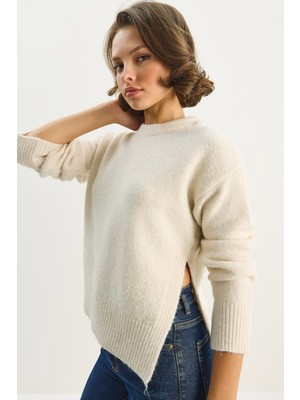 Shade Kadın Bisiklet Yaka Yanları Yırtmaçlı Yün Karışımlı Triko Kazak