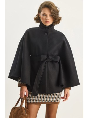 Shade Kadın Kuşaklı Dik Yaka Kaşe Panço