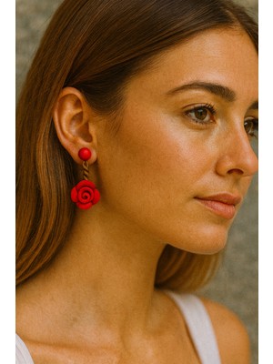 Lu Atelier Lilly Rose El Yapımı Kırmızı Gül Detaylı Tasarım Polimer Kil Küpe