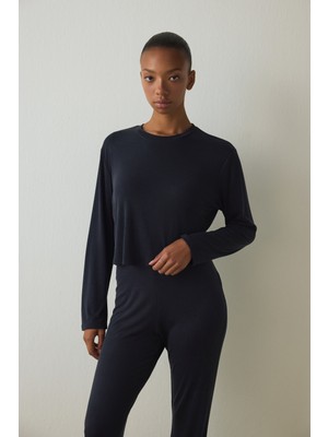 Penti Siyah Bisiklet Yaka Uzun Kollu Fitilli Modal Bol Kesim Crop Üst