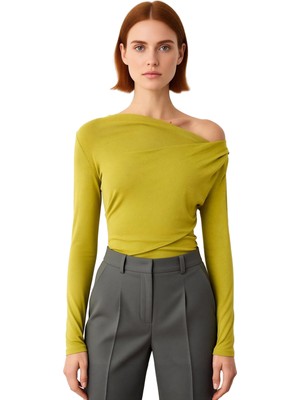 Ersefa Kadın Asimetrik Yaka Dökümlü Vücuda Oturan Esnek Örme Bluz Kaliteli Şık Rahat Modern Zarif