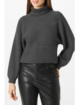 Pampino Kadın Rahat Kalıp Boğazlı Triko Kazak