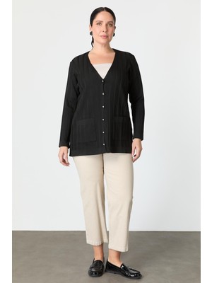 Accort Büyük Beden Kendinden Desenli Triko Hırka-Siyah