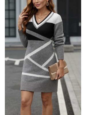 Gökyüzü Moda Kadın Uzun Kollu V Yakalı Kısa Triko Elbise