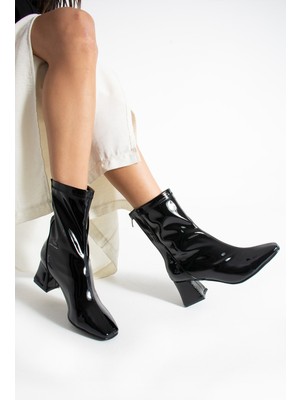 Elisha Butik Alvis Siyah Rugan Renkli Kalın Topuk Streç Kadın Bot