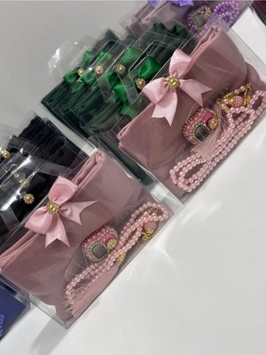 Ceylan Al Avm 20 Adet Pudra Hediyelik Kutulu Örtü, Tesbih ve Taşlı Zikirmatik Seti, Umre Hac Hediyesi