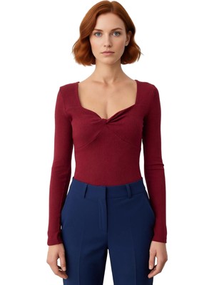 Ersefa Kadınlar Için Esnek Örme Vücuda Oturan Crop Bluz Kalp Yaka Detaylı Kaliteli Şık Rahat Modern