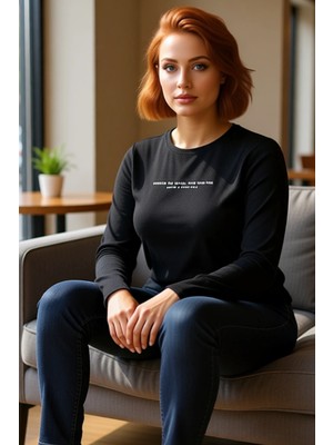 FRM Kadın Slogan Yazılı Bisiklet Yaka Uzun Kollu Vücuda Oturan Esnek Örme Crop Üst Kaliteli Şık