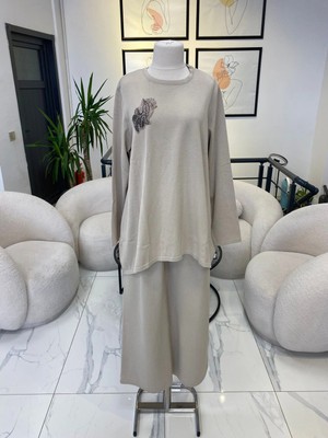 Nurcan Çetin Taş Rengi Triko Takım