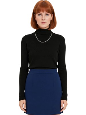 Ersefa Kadın Uzun Kollu Balıkçı Yaka Crop Bluz Esnek Örme Kumaş Detaylı Basic Siluet Kış Koleksiyonu