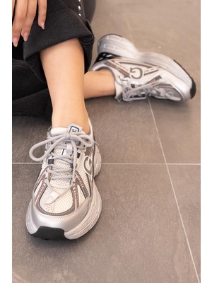 Kelly Guja Ithal Özel Seri Kadın Spor Ayakkabı Gri