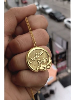 Özgür Takı 925 Ayar Gümüş Isimli Plaka Kolye