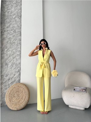 Bella Breeze Kadın Şal Yaka Kuşaklı Yelekli Palazzo Pantolonlu Takım Elbise