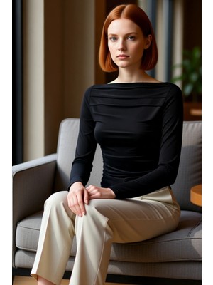 FRM Kadın Moda Şık Üst Giyim Regular Kayık Yaka Slim Kalıp Örme Drapeli Vücuda Oturan Esnek Bluz