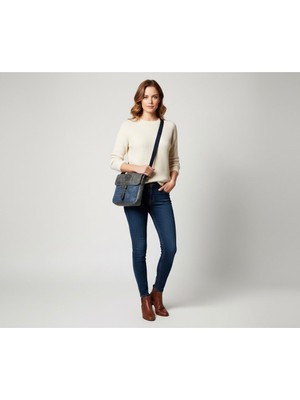 Natderi Hakiki Deri Kanvas Omuz Çantası | Ayarlanabilir Askılı, Fermuarlı Arka Cepli, 20X21 cm