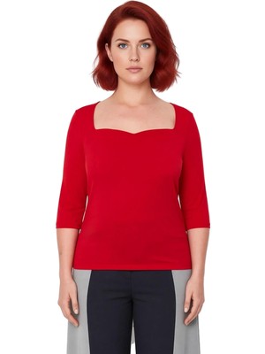 Ersefa Kadın Vücuda Oturan Kalp Yaka Bluz Polyester Elastan Kumaşlı Truvakar Kol Detaylı Günlük Şık Stil