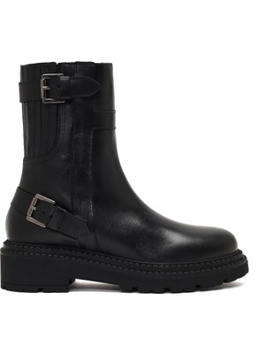 Derimod Kadın Siyah Fermuarlı Kalın Tabanlı Deri Bot 25WFD185318