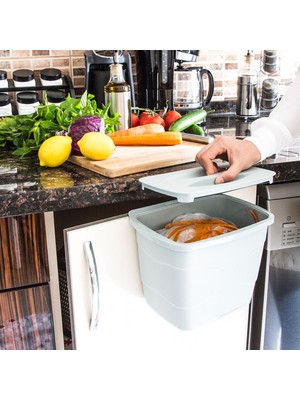 MCM Group Dolap Kapağına Asılan Kapaklı Pratik Çöp Kovası