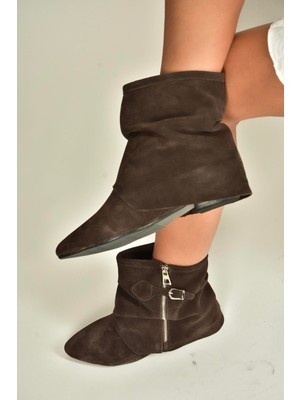 Fox Shoes V380518102 Kahverengi Süet Düz Taban Fermuar Detaylı Kadın Bot