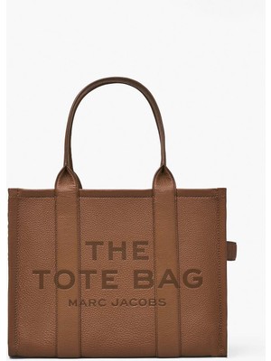 Marc Jacobs Kadın Geniş Boy Dokulu Kabartma Yazılı Omuz Çantası - Kahverengi