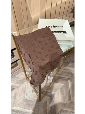 B.cacharel Logolu Ipek Koton Jakar Etol Şal Sütlü Kahve