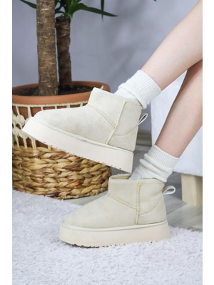 Asmi Shoes Kadın Pavro Süet Içi Kürklü  Kalın Taban ( 4.5 cm ) Mini Kısa Bot  Krem