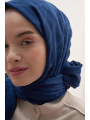 Carell Vence Çift Taraflı Geometrik Desen Ipek Şal Petrol Mavisi