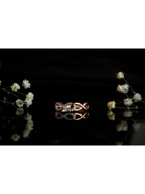 Sade Sonsuzluk Yüzük