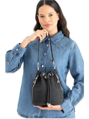 United Colors Of Benetton BNT_1650 23X18X9 Omuz Siyah Kadın Çanta