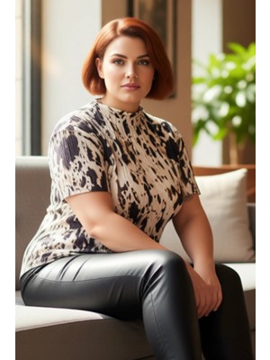 FRM Kadınlar Için Dik Yaka Piliseli Desenli Örme Bluz Konforlu ve Stil Sahibi Bir Seçenek Kaliteli