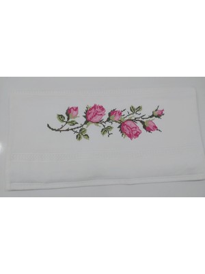 Pembe Güllü Nakışlı  Havlu