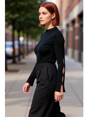 PayBuy Kadın Vücut Saran Ince Triko Bluz Bisiklet Yaka Detaylı Kol Tasarımıyla Günlük Şıklık Sunar