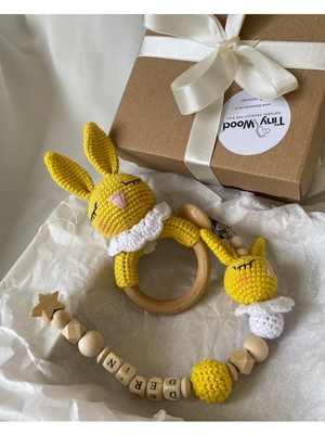 Tiny Wood Hoşgeldin Bebek, Unisex, Yenidoğan Bebek Hediye Seti Isme Özel Emzik, Amigurumi Çıngırak