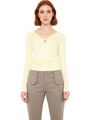 Ersefa Kadın V Yaka Büzgülü Uzun Kollu Vücuda Oturan Örme Üst Kaliteli Şık Rahat Modern Zarif Günlük