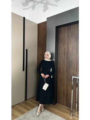 Aryen Önden Bağlamalı Fitilli Triko Elbise