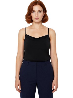 Ersefa Kadın Degaje Yaka Ince Askılı Bluz Polyester Sandy Dokuma %97 Polyester %3 Elastan Ramadan