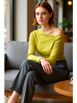 FRM Kadın Vücuda Oturan Asimetrik Yaka Detaylı Esnek Örme Üst Kaliteli Şık Rahat Modern Zarif Günlük