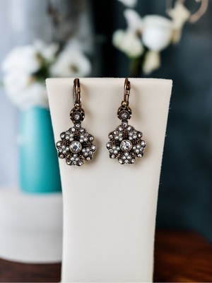 Fayra Accessories Yonca Figürlü Küpe