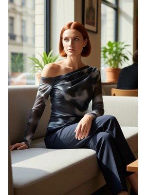 FRM Kadın Moda Şık Üst Giyim Regular Asimetrik Yaka Düşük Kol Slim Kalıp Örme Siyah Tül Astarlı Bluz