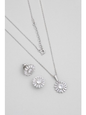 So CHIC Minimal Çiçek 18 Ayar Beyaz Altın Kaplama Gümüş Seti