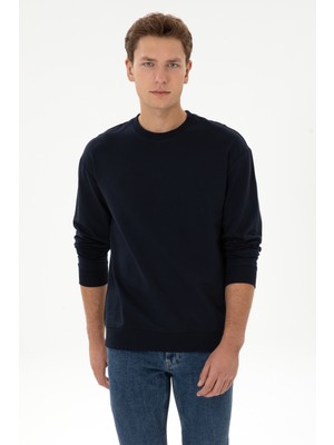 U.S. Polo Assn. Erkek Comfort Fit Bisiklet Yaka Lacivert İnce Sweatshirt 50316378-VR033