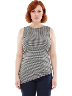 Ersefa Kadın Büyük Beden Kareli Desenli Kayık Yaka Asimetrik Kesim Örme Bluz Kaliteli Şık Rahat Modern