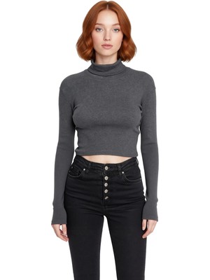 Ersefa Kadın Uzun Kollu Balıkçı Yaka Crop Bluz Esnek Örme Kumaş Detaylı Basic Siluet Kış Koleksiyonu