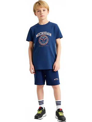 Ersefa Erkek Çocuk Konforlu Şehir Baskılı Pamuklu T Shirt ve Şort Kombinasyonu Kaliteli Şık Rahat