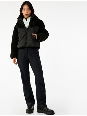 Koton Kapüşonlu Uzun Kollu Peluş Detaylı Baskılı Şişme Mont