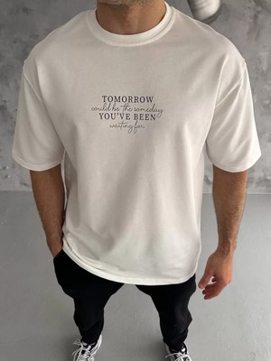 Moda Unisex Bisiklet Yaka Baskılı Oversize T-Shirt - Beyaz