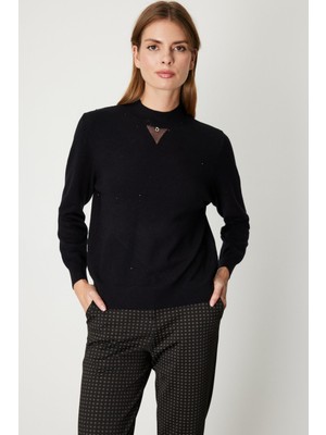 On Kadın Metal Aksesuarlı Pul Detaylı Triko Kazak 60345 Siyah